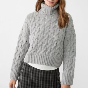 Stradivarius Light Gray Cable Knit‎ Turtleneck Sweater